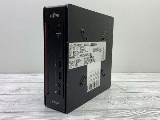 Неттоп Fujitsu Esprimo Q558 Mini USFF / Intel Core i3-9100T (4 ядра по 3.1 - 3.7 GHz) / 8 GB DDR4 / 256 GB SSD M.2 / Intel UHD Graphics 630 / Блок питания