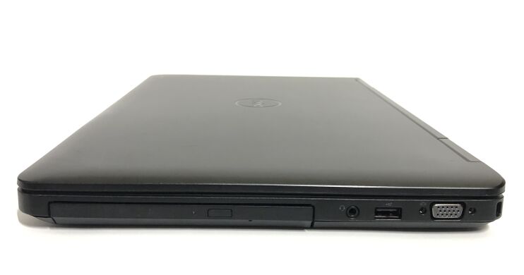 Ноутбук Dell Latitude E5540 / 15.6" (1920x1080) TN / Intel Core i7-4600U (2 (4) ядра по 2.1 - 3.3 GHz) / 8 GB DDR3 / 256 GB SSD / nVidia GeForce GT 720M, 2 GB DDR3, 64-bit / WebCam / DVD-ROM / Win 10 Pro