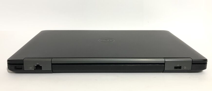 Ноутбук Dell Latitude E5540 / 15.6" (1920x1080) TN / Intel Core i7-4600U (2 (4) ядра по 2.1 - 3.3 GHz) / 8 GB DDR3 / 256 GB SSD / nVidia GeForce GT 720M, 2 GB DDR3, 64-bit / WebCam / DVD-ROM / Win 10 Pro