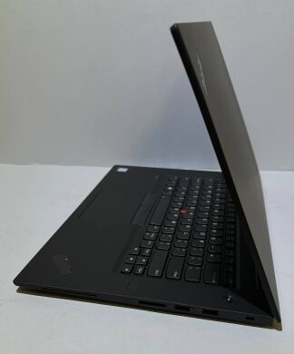 Ігровий ультрабук Lenovo ThinkPad X1 Extreme Gen2 / 15.6" (1920x1080) IPS / Intel Core i7-9850H (6 (12) ядер по 2.6 - 4.6 GHz) / 32 GB DDR4 / 256 GB SSD + 256 GB SSD / nVidia GeForce GTX 1650 Max-Q, 4 GB GDDR6, 128-bit / WebCam / Win 11 Pro
