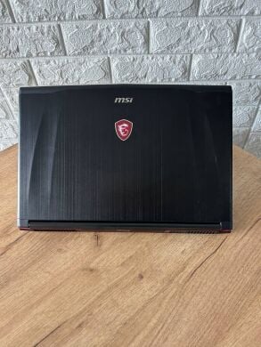 Игровой ноутбук MSI GE72VR 6RF Apache Pro / 17.3" (1920x1080) IPS / Intel Core i7-6700HQ (4 (8) ядра по 2.6 - 3.5 GHz) / 16 GB DDR4 / 128 GB SSD + 1000 GB HDD / nVidia GeForce GTX 1060, 6 GB GDDR5, 192-bit / WebCam