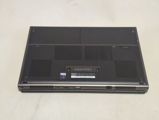 Мобильная рабочая станция Dell Precision M4800 / 15.6" (1920x1080) IPS / Intel Core i7-4710MQ (4 (8) ядра по 2.5 - 3.5 GHz) / 8 GB DDR3 / 256 GB SSD / AMD FirePro M5100, 2 GB GDDR5, 128-bit / WebCam / DVD-ROM Мобильная рабочая станция Dell Precision M4800 / 15.6" (1920x1080) IPS / Intel Core i7-4710MQ (4 (8) ядра по 2.5 - 3.5 GHz) / 8 GB DDR3 / 256 GB SSD / AMD FirePro M5100, 2 GB GDDR5, 128-bit / WebCam / DVD-ROM