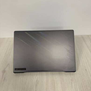 Ігровий ультрабук Asus ROG Zephyrus G15 GA503QS / 15.6" (2560x1440) IPS / AMD Ryzen 9 5900HS (8 (16) ядер по 3.0 - 4.6 GHz) / 16 GB DDR4 / 1000 GB SSD NVMe / nVidia GeForce RTX 3080, 8 GB GDDR6, 256-bit