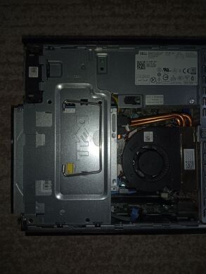 Неттоп Б-клас Dell Optiplex 9020 USFF / Intel Core i5-4590S (4 ядра по 3.0 - 3.7 GHz) / 8 GB DDR3 / 240 GB SSD / Intel HD Graphics 4600 / DVD-RW