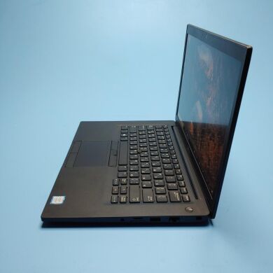 Ультрабук Dell Latitude 7490 / 14" (1920x1080) IPS Touch / Intel Core i5-8350U (4 (8) ядра по 1.7 - 3.6 GHz) / 8 GB DDR4 / 120 GB SSD / Intel UHD Graphics 620 / WebCam / Win 10 Pro