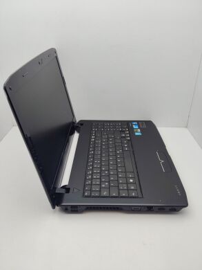 Ноутбук Acer Medion P6624 / 15.6" (1366x768) TN / Intel Core i3-370M (2 (4) ядра по 2.4 - 2.5 GHz) / 6 GB DDR3 / 500 GB HDD / nVidia GeForce GT 425M, 1 GB GDDR3, 128-bit / WebCam / АКБ не тримає