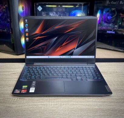 Ігровий ноутбук Lenovo IdeaPad Gaming 3 / 15.6" (1920x1080) IPS / AMD Ryzen 5 4600H (6 (12) ядер по 3.0 - 4.0 GHz) / 8 GB DDR4 / 512 GB SSD / nVidia GeForce GTX 1650, 4 GB GDDR5, 128-bit / WebCam