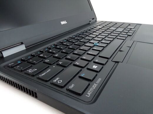 Dell Latitude E5480 / 14" Intel Core i5 7200U / HDD M2 / БЕЗ ОДД / WEB Camera / HDMI / 1366x768 / 8GB DDR4 /120GB SSD