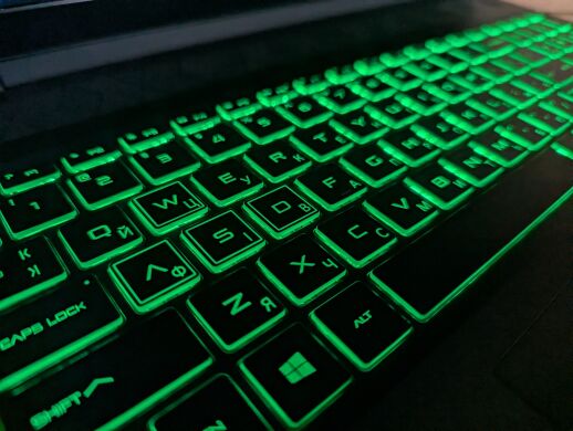 Ігровий ноутбук HP Pavilion Gaming 15-ec0095nr / 15.6" (1920x1080) IPS / AMD Ryzen 7 3750H (4 (8) ядер по 2.3 - 4.0 GHz) / 16 GB DDR4 / 512 GB SSD + 1000 GB HDD / nVidia GeForce GTX 1650, 4 GB GDDR6, 128-bit / WebCam / HDMI / Windows 10