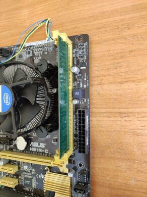 Комплект: Материнская плата Asus H81M-C + Intel Core i3-4160 (2 (4) ядра по 3.6 GHz) + 4 GB DDR3