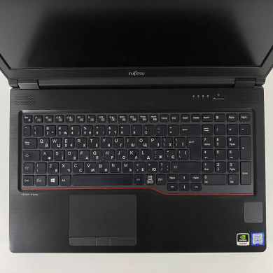 Мобильная рабочая станция Б-класс Fujitsu Celsius H780 / 15.6" (1920x1080) IPS / Intel Core i7-8750H (6 (12) ядер по 2.2 - 4.1 GHz) / 16 GB DDR4 / 512 GB SSD / nVidia Quadro P600, 4 GB GDDR5, 128-bit / WebCam / VGA / USB Type-C