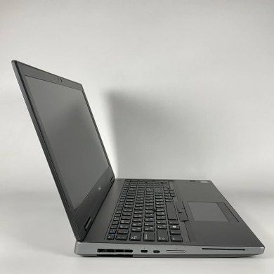 Мобільна робоча станція Dell Precision 7540 / 15.6" (1920x1080) IPS / Intel Core i7-9750H (6 (12) ядер по 2.6 - 4.5 GHz) / 32 GB DDR4 / 1000 GB SSD / nVidia Quadro RTX 3000, 6 GB GDDR6, 192-bit / WebCam / TouchID