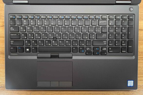 Мобильная рабочая станция Dell Precision 7540 / 15.6" (1920x1080) IPS / Intel Core i7-9850H (6 (12) ядер по 2.6 - 4.6 GHz) / 32 GB DDR4 / 512 GB SSD / nVidia Quadro T2000, 4 GB GDDR5, 128-bit / WebCam / Windows 10