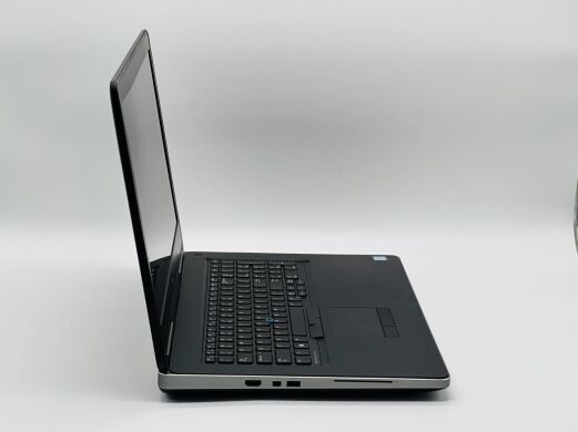 Мобільна робоча станція Dell Precision 7710 / 17.3" (1600x900) TN / Intel Core i7-6820HQ (4 (8) ядра по 2.7 - 3.6 GHz) / 16 GB DDR4 / 512 GB SSD M.2 / nVidia Quadro M5000M, 8 GB GDDR5, 256-bit / WebCam Мобільна робоча станція Dell Precision 7710 / 17.3" (1600x900) TN / Intel Core i7-6820HQ (4 (8) ядра по 2.7 - 3.6 GHz) / 16 GB DDR4 / 512 GB SSD M.2 / nVidia Quadro M5000M, 8 GB GDDR5, 256-bit / WebCam