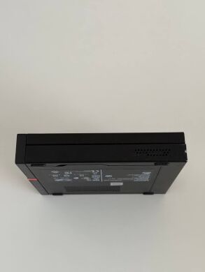 Неттоп Lenovo ThinkStation P330 Tiny USFF / Intel Core i5-8400T (6 ядер по 1.7 - 3.3 GHz) / 16 GB DDR4 / 512 GB SSD / nVidia Quadro P620, 2 GB GDDR5X, 128-bit / Windows 11 + Блок живлення в комплекті