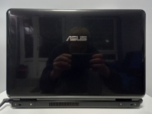 Ноутбук Asus K50IJ / 15.6" (1366x768) TN / Intel Celeron T3100 (2 ядра по 1.9 GHz) / 4 GB DDR2 / 250 GB HDD / Intel GMA 4500M HD Graphics / WebCam / АКБ не держит Ноутбук Asus K50IJ / 15.6" (1366x768) TN / Intel Celeron T3100 (2 ядра по 1.9 GHz) / 4 GB DDR2 / 250 GB HDD / Intel GMA 4500M HD Graphics / WebCam / АКБ не держит