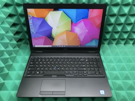 Ноутбук Б-клас Dell Latitude 5580 / 15.6" (1366x768) TN / Intel Core i5-7300U (2 (4) ядра по 2.6 - 3.5 GHz) / 8 GB DDR4 / 128 GB SSD / Intel HD Graphics 620 / HDMI / Windows 10 ліцензія