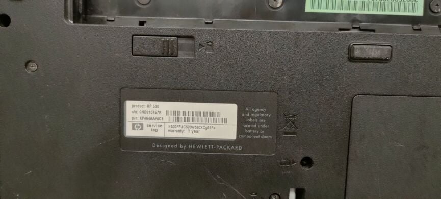 Ноутбук Б-класс HP 530 / 15.4" (1280x800) TN / Intel Core 2 Duo T5500 (2 ядра по 1.66 GHz) / 4 GB DDR2 / 250 GB HDD / Intel GMA 945 Graphics / DVD-ROM / Без АКБ Ноутбук Б-класс HP 530 / 15.4" (1280x800) TN / Intel Core 2 Duo T5500 (2 ядра по 1.66 GHz) / 4 GB DDR2 / 250 GB HDD / Intel GMA 945 Graphics / DVD-ROM / Без АКБ