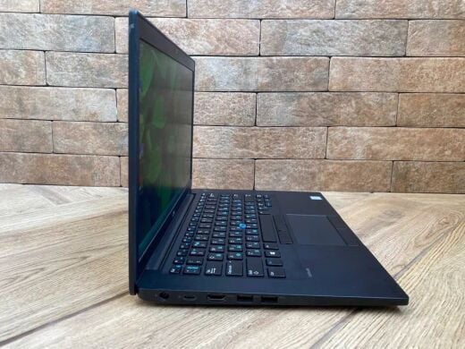 Ноутбук Dell Latitude 7480 / 14" (1920x1080) IPS / Intel Core i5-7300U (2 (4) ядра по 2.6 - 3.5 GHz) / 8 GB DDR4 / 128 GB SSD / Intel HD Graphics 620 / WebCam 