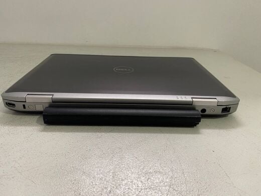 Ноутбук Б-класс Dell Latitude E6430 / 14" (1366x768) TN / Intel Core i7-3740QM (4 (8) ядра по 2.7 - 3.7 GHz) / 8 GB DDR3 / 128 GB SSD / nVidia NVS 5200M, 1 GB GDDR5, 64-bit / WebCam / DVD-ROM Ноутбук Б-класс Dell Latitude E6430 / 14" (1366x768) TN / Intel Core i7-3740QM (4 (8) ядра по 2.7 - 3.7 GHz) / 8 GB DDR3 / 128 GB SSD / nVidia NVS 5200M, 1 GB GDDR5, 64-bit / WebCam / DVD-ROM