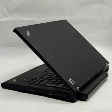 Ноутбук Б-класс Lenovo ThinkPad T400 / 14" (1280x800) TN / Intel Core 2 Duo P8600 (2 ядра по 2.4 GHz) / 4 GB DDR3 / 160 GB HDD / Mobile Intel 4 Series Express Chipset Family / DVD-ROM