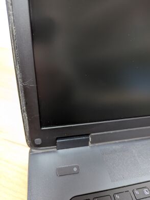 Робоча станція Б-клас HP ZBook 17 G2 / 17.3" (1920x1080) TN / Intel Core i7-4940MX (4 (8) ядра по 3.1 - 4.0 GHz) / 32 GB DDR3 / 256 GB SSD + 500 GB HDD / nVidia Quadro K4100M, 4 GB GDDR5, 256-bit / WebCam