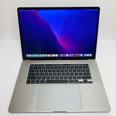 Ультрабук Apple MacBook Pro 16 (2019) / 16" (3072x1920) IPS / Intel Core i7-9750H (6 (12) ядер по 2.6 - 4.5 GHz) / 16 GB DDR4 / 512 GB SSD / AMD Radeon Pro 5300M, 4 GB GDDR6, 128-bit / WebCam / True Tone / Touch ID / Space Gray