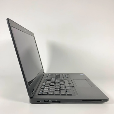 Ультрабук Dell Latitude 5490 / 14" (1920x1080) IPS Touch / Intel Core i5-8250U (4 (8) ядра по 1.6 - 3.4 GHz) / 16 GB DDR4 / 256 GB SSD / Intel UHD Graphics 620 / WebCam / HDMI Ультрабук Dell Latitude 5490 / 14" (1920x1080) IPS Touch / Intel Core i5-8250U (4 (8) ядра по 1.6 - 3.4 GHz) / 16 GB DDR4 / 256 GB SSD / Intel UHD Graphics 620 / WebCam / HDMI
