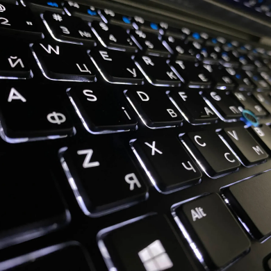 Ультрабук Dell Latitude 5490 / 14" (1920x1080) IPS Touch / Intel Core i5-8250U (4 (8) ядра по 1.6 - 3.4 GHz) / 16 GB DDR4 / 256 GB SSD / Intel UHD Graphics 620 / WebCam / HDMI Ультрабук Dell Latitude 5490 / 14" (1920x1080) IPS Touch / Intel Core i5-8250U (4 (8) ядра по 1.6 - 3.4 GHz) / 16 GB DDR4 / 256 GB SSD / Intel UHD Graphics 620 / WebCam / HDMI