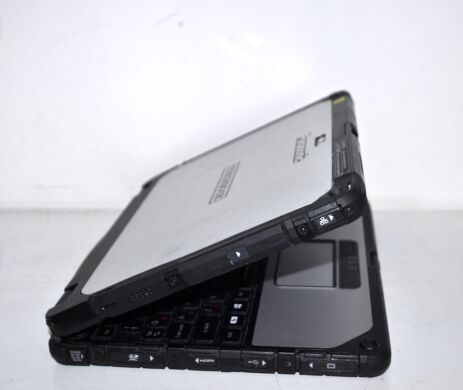 Защищенный нетбук-трансформер Panasonic Toughbook CF-20 MK2 / 10.1" (1920x1200) IPS Touch / Intel Core i5-7Y57 (2 (4) ядра по 1.2 - 3.3 GHz) / 8 GB DDR3 / 256 GB SSD / Intel HD Graphics 615 / WebCam 2 MP + 8 MP / Два АКБ / Windows 11 Pro + Стилус
