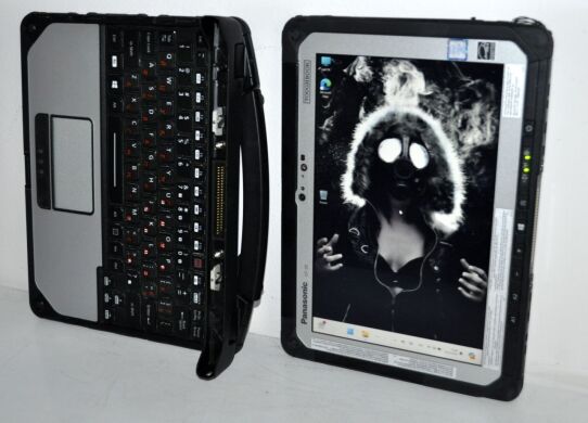 Защищенный нетбук-трансформер Panasonic Toughbook CF-20 MK2 / 10.1" (1920x1200) IPS Touch / Intel Core i5-7Y57 (2 (4) ядра по 1.2 - 3.3 GHz) / 8 GB DDR3 / 256 GB SSD / Intel HD Graphics 615 / WebCam 2 MP + 8 MP / Два АКБ / Windows 11 Pro + Стилус
