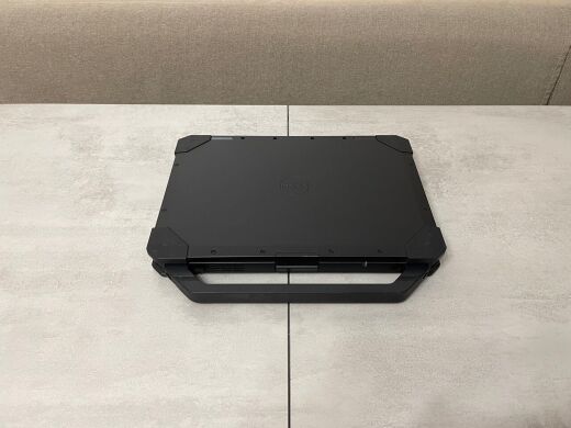 Захищений ноутбук Б-клас Dell Latitude 5420&nbsp;Rugged / 14" (1920x1080) IPS / Intel Core i5-8350U (4 (8) ядра по 1.7 - 3.6 GHz) / 16 GB DDR4 / 512 GB SSD M.2 / Intel UHD Graphics 620 / WebCam / Bluetooth / Два АКБ