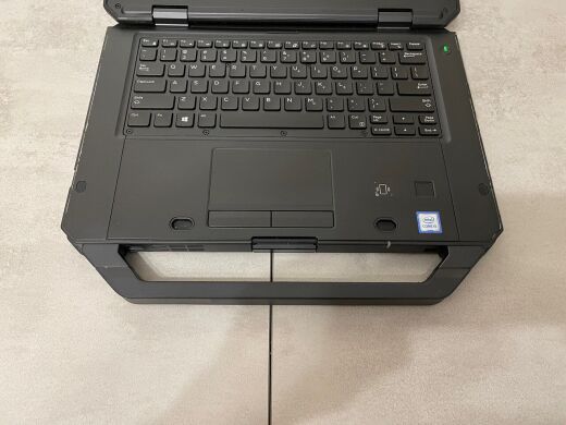 Захищений ноутбук Б-клас Dell Latitude 5420&nbsp;Rugged / 14" (1920x1080) IPS / Intel Core i5-8350U (4 (8) ядра по 1.7 - 3.6 GHz) / 16 GB DDR4 / 512 GB SSD M.2 / Intel UHD Graphics 620 / WebCam / Bluetooth / Два АКБ