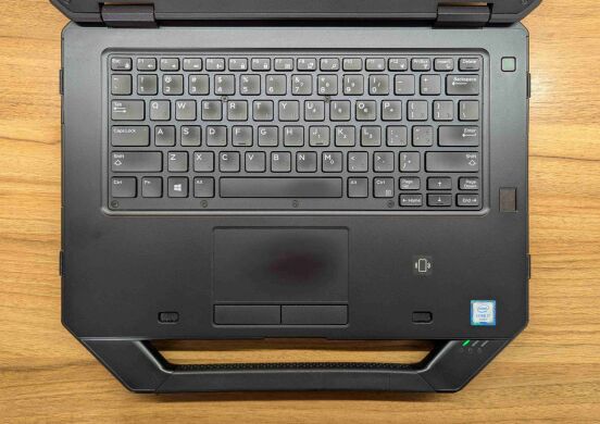 Захищений ноутбук Dell Rugged Latitude 5414 / 14" (1920x1080) IPS / Intel Core i7-6600U (2 (4) ядра по 2.6 - 3.4 GHz) / 16 GB DDR4 / 480 GB SSD / Intel HD Graphics 520 / Fingerprint / WebCam / Windows 10
