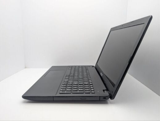 Ноутбук Asus X551 / 15.6" (1366x768) TN / Intel Celeron 1007U (2 ядра по 1.5 GHz) / 4 GB DDR3 / 250 GB HDD / Intel HD Graphics 2500 / WebCam / DVD-ROM / АКБ не держит Ноутбук Asus X551 / 15.6" (1366x768) TN / Intel Celeron 1007U (2 ядра по 1.5 GHz) / 4 GB DDR3 / 250 GB HDD / Intel HD Graphics 2500 / WebCam / DVD-ROM / АКБ не держит