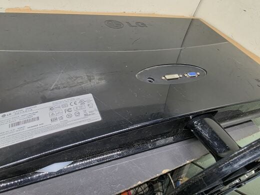 Монітор Б-клас LG Flatron E2240-PN / 22" (1920x1080) TN / 1x DVI, 1x VGA / Кабелі в комплекті Монітор Б-клас LG Flatron E2240-PN / 22" (1920x1080) TN / 1x DVI, 1x VGA / Кабелі в комплекті