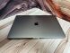 Ультрабук Б-клас Apple MacBook Pro 16 A2141 2019 / 16" (3072x1920) IPS / Intel Core i9-9980HK (8 (16) ядер по 2.4 - 5.0 GHz) / 32 GB DDR4 / 512 GB SSD / AMD Radeon Pro 5500M, 8 GB GDDR6, 128-bit / WebCam / MacOS купити