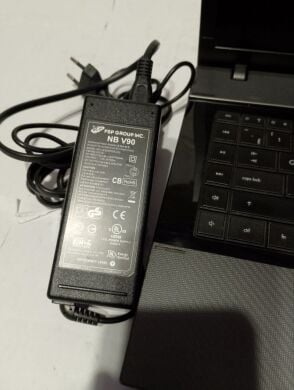 Ноутбук Б-класс HP Compaq 620 / 15.6" (1366x768) TN / Intel Core 2 Duo T6570 (2 ядра по 2.1 GHz) / 4 GB DDR3 / 500 GB HDD / Intel GMA Graphics 4500MHD / DVD-RW / WebCam / Win 10 Pro / АКБ не держит