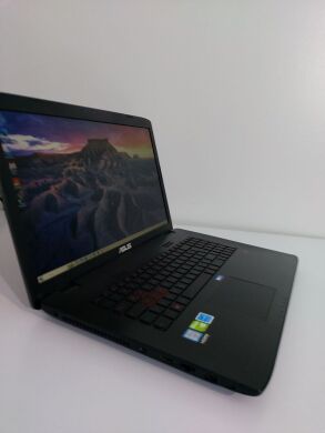 Ігровий ноутбук Asus ROG GL752VW / 17.3" (1920x1080) IPS / Intel Core i7-6700HQ (4 (8) ядра по 2.6 - 3.5 GHz) / 16 GB DDR4 / 256 GB SSD + 1000 GB HDD / nVidia GeForce GTX 960M, 2 GB GDDR5, 128-bit / WebCam / DVD-ROM + Бездротова миша