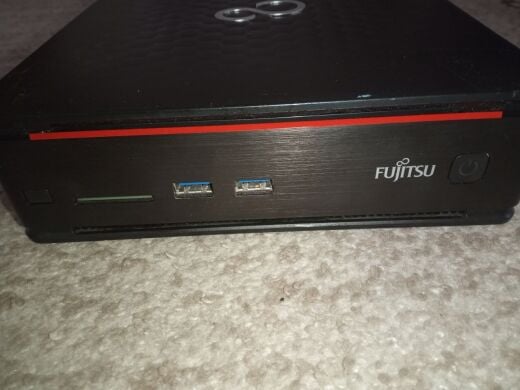 Неттоп Б-класс Fujitsu Esprimo Q920 USFF / Intel Core i5-4590T (4 ядра по 2.0 - 3.0 GHz) / 4 GB DDR3 / 120 GB SSD / Intel HD Graphics 4600 Неттоп Б-класс Fujitsu Esprimo Q920 USFF / Intel Core i5-4590T (4 ядра по 2.0 - 3.0 GHz) / 4 GB DDR3 / 120 GB SSD / Intel HD Graphics 4600