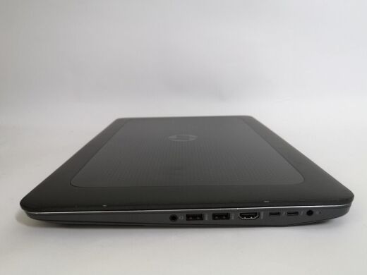 Мобільна робоча станція HP Zbook 15 G3 / 15.6" (1920x1080) TN / Intel Xeon E3-1505M v5 (4 (8) ядра по 2.8 - 3.7 GHz) / 16 GB DDR4 / 256 GB SSD / nVidia Quadro M1000M, 2 GB GDDR5, 128-bit / WebCam / Windows 10 Pro