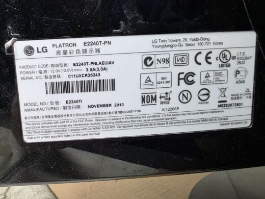 Монітор Б-клас LG Flatron E2240-PN / 22" (1920x1080) TN / 1x DVI, 1x VGA / Кабелі в комплекті Монітор Б-клас LG Flatron E2240-PN / 22" (1920x1080) TN / 1x DVI, 1x VGA / Кабелі в комплекті