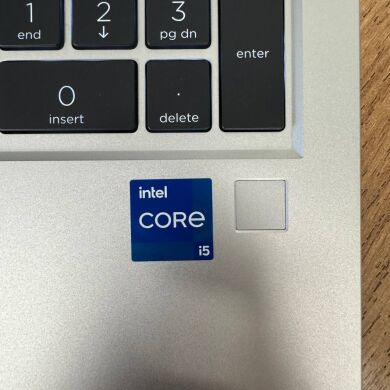 Ультрабук Б-класс HP ProBook 650 G8 / 15.6" (1920x1080) IPS / Intel Core i5-1135G7 (4 (8) ядра по 2.4 - 4.2 GHz) / 16 GB DDR4 / 512 GB SSD / Intel Iris Xe Graphics / WebCam