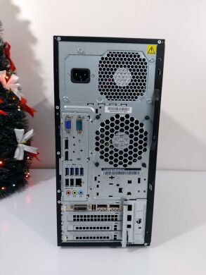 Компьютер Lenovo ThinkCentre M800 Tower / Intel Core i5-6600K (4 ядра по 3.5 - 3.9 GHz) / 16 GB DDR4 / 512 GB SSD + 500 GB HDD / nVidia Quadro K4200, 4 GB GDDR5, 256-bit / DVD-ROM