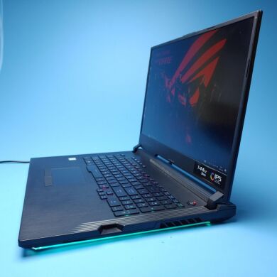 Игровой ноутбук Asus ROG Strix SCAR III G731GW / 17.3" (1920x1080) TN / Intel Core i7-9750H (6 (12) ядра по 2.6 - 4.5 GHz) / 16 GB DDR4 / 512 GB SSD + 1000 GB HDD / nVidia GeForce RTX 2070, 8 GB GDDR6, 256-bit / Win 10 Home