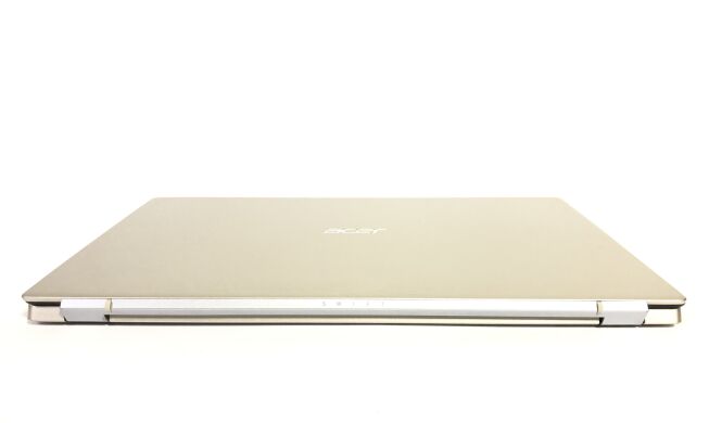 Ультрабук Acer Swift 1 SF114-34 / 14" (1920x1080) IPS / Intel Pentium Silver N6000 (4 ядра по 1.1 - 3.3 GHz) / 8 GB DDR4 / 256 GB SSD / Intel UHD Graphics / WebCam Ультрабук Acer Swift 1 SF114-34 / 14" (1920x1080) IPS / Intel Pentium Silver N6000 (4 ядра по 1.1 - 3.3 GHz) / 8 GB DDR4 / 256 GB SSD / Intel UHD Graphics / WebCam