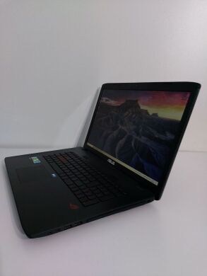 Ігровий ноутбук Asus ROG GL752VW / 17.3" (1920x1080) IPS / Intel Core i7-6700HQ (4 (8) ядра по 2.6 - 3.5 GHz) / 16 GB DDR4 / 256 GB SSD + 1000 GB HDD / nVidia GeForce GTX 960M, 2 GB GDDR5, 128-bit / WebCam / DVD-ROM + Бездротова миша