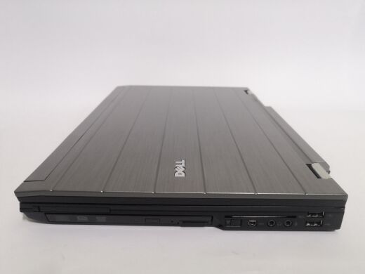 Мобильная рабочая станция Dell Precision M4500 / 15.6" (1920x1080) TN / Intel Core i5-540M (2 (4) ядра по 2.53 - 3.07 GHz) / 4 GB DDR3 / 500 GB HDD / nVidia Quadro FX 880M, 1 GB GDDR3, 128-bit / DVD-RW