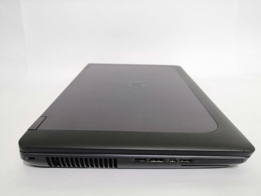 Мобильная рабочая станция HP ZBook 17 G1 / 17.3" (1920x1080) TN / Intel Core i7-4930MX (4 (8) ядра по 3.0 - 3.9 GHz) / 16 GB DDR3 / 256 GB SSD / nVidia Quadro K3100M, 4 GB GDDR5, 256-bit / WebCam / DVD-ROM / Win 10 Pro