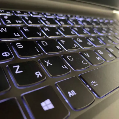 Ігровий ноутбук Б-клас Lenovo ThinkBook 15P IMH / 15.6" (3840x2160) IPS / Intel Core i7-10750H (6 (12) ядер по 2.6 - 5.0 GHz) / 16 GB DDR4 / 512 GB SSD / nVidia GeForce GTX 1650 Ti Max-Q, 4 GB GDDR6, 128-bit / WebCam / HDMI